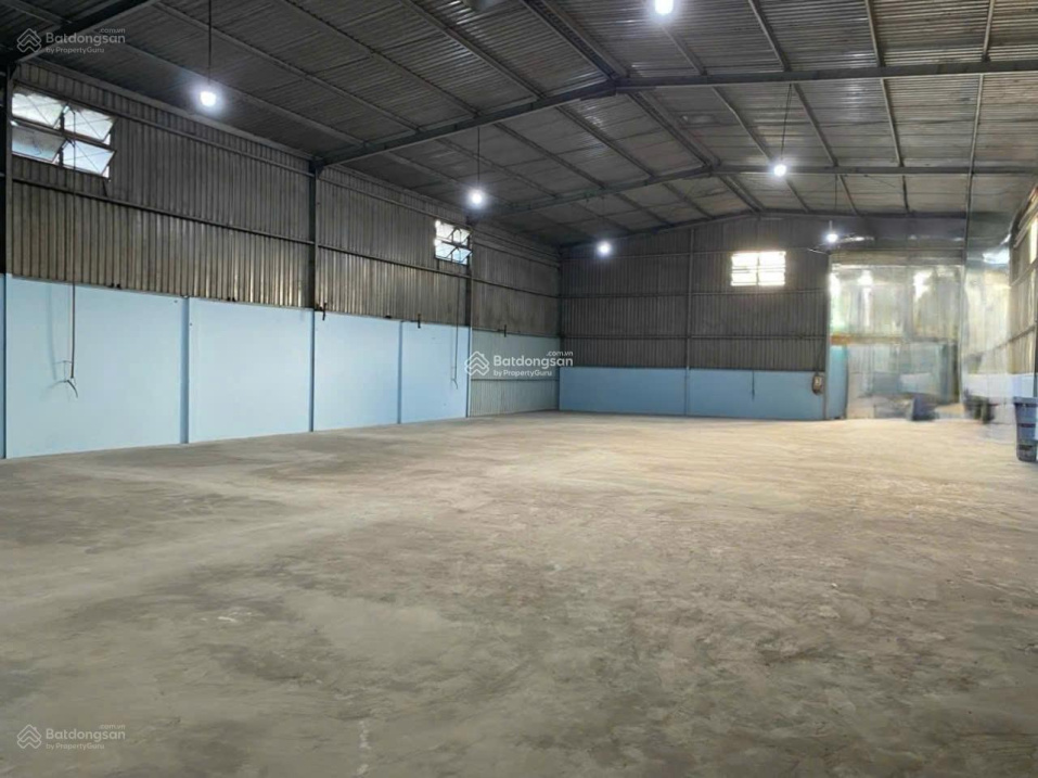 Thuê kho, nhà xưởng An Phú Đông Quận 12. DT: 400m2 - 29tr xe container